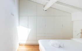 Ecoloft Apartment - Best Choice - By Host4U